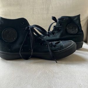 Black Converse All Star